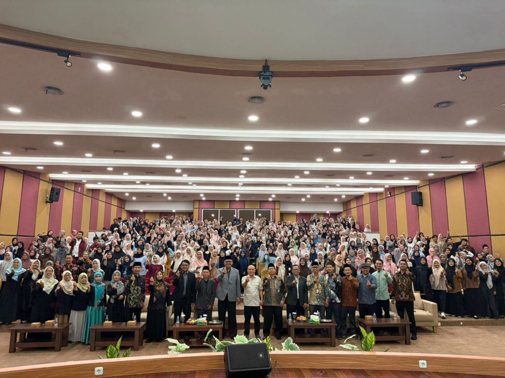Studium General FTK: Membuka Peluang Mahasiswa ke Luar Negeri melalui Informasi dari Staf Menteri KP2MI