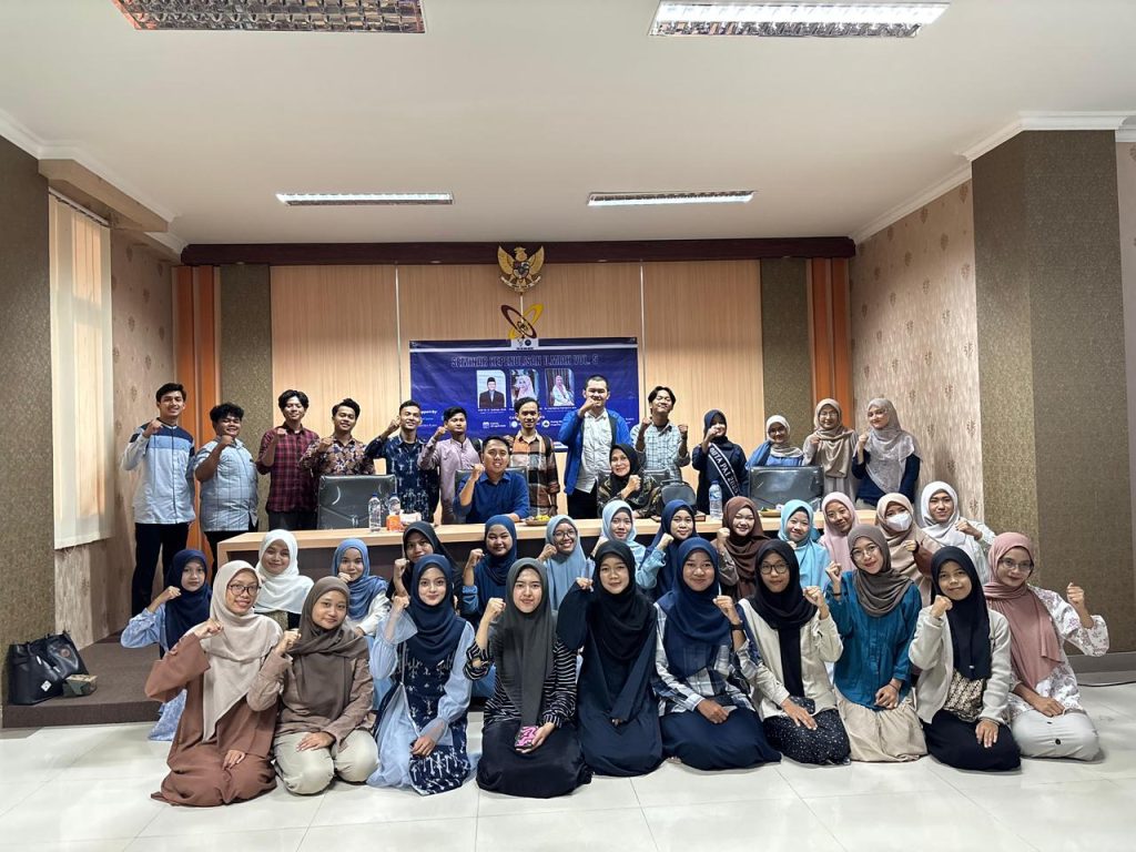 Program Studi PAI FTK UIN Sultan Maulana Hasanuddin Banten Selenggarakan Writing Clinic (PWC) Vol. 5 “From Overthinking to Writing: Bedah Metode Kualitatif dan Kuantitatif”